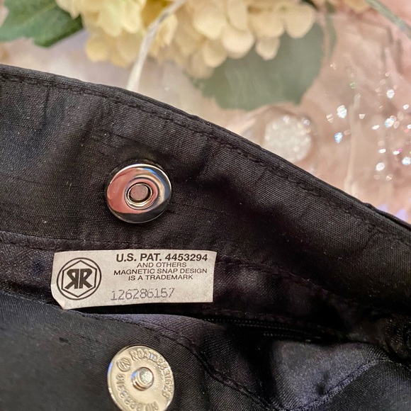 👛ANN TAYLOR👛 Sweet Black Sparkling Satin Sequined💎Handbag - Picture 9 of 15